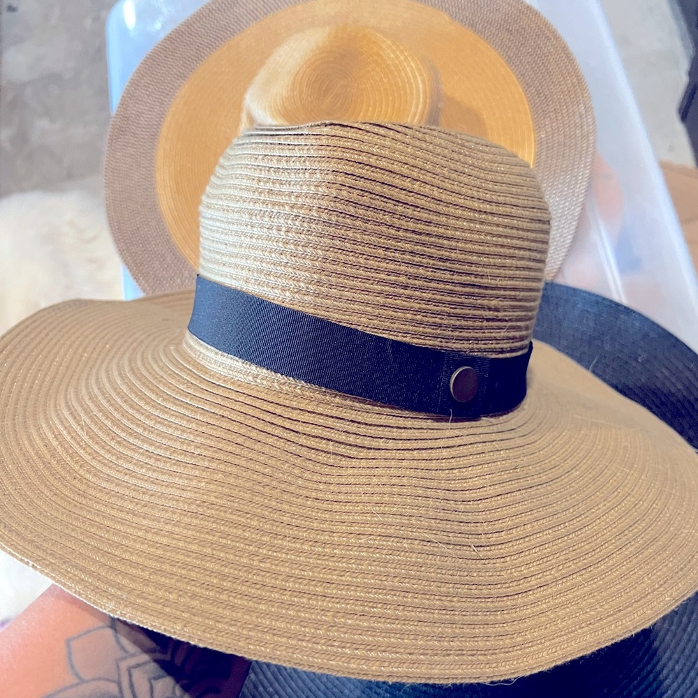 Stylish Tan Wide-Brim Sun Hat